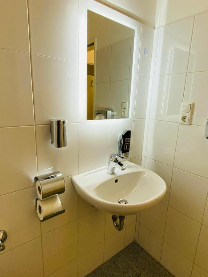 Bestprice Hotel Aachen Hauptbahnhof מראה חיצוני תמונה
